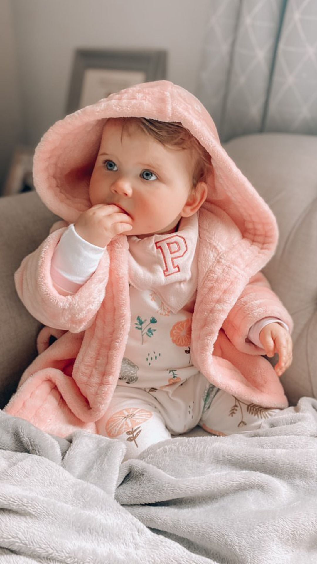 Baby In Robe Shop Fluffy Robe - Baby Pink Children's Robe | Robes4you – Robes 4 You