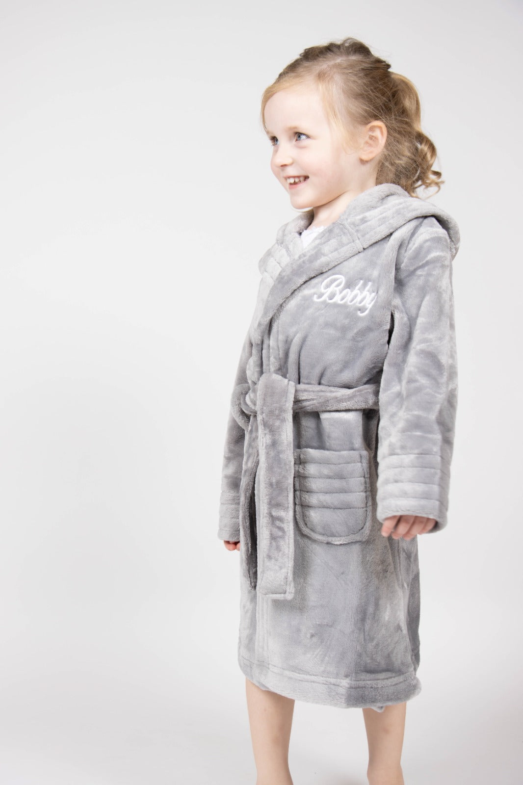 Children's Personalised Grey Fluffy Hooded Robe- Robes4you – Robes 4 You
