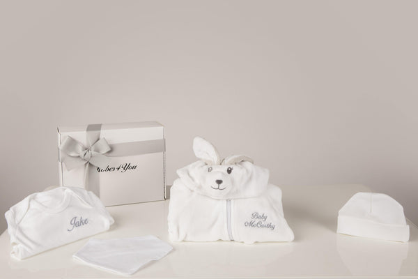 Baby White hamper  - White  Rabbit all in one suit -White BabyGrow-hat-bib  gift boxed - Robes 4 You