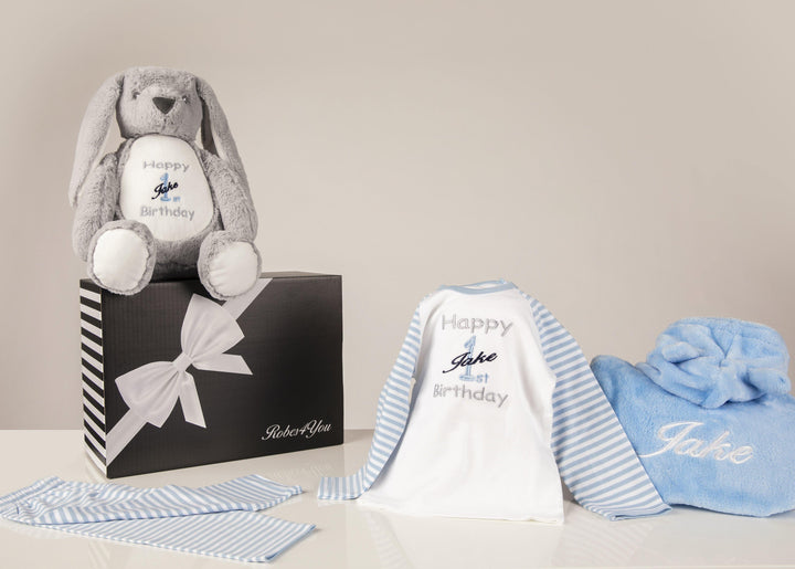 Childs personalised birthday hamper-Robes4you 